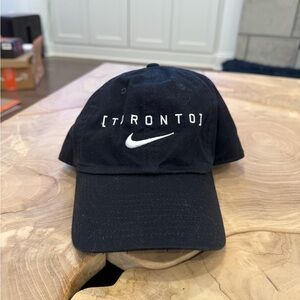 Toronto Blue Jays Nike Black Toronto Logo Baseball Cap